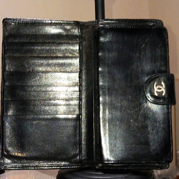Auth Chanel Long Leather Bifold Wallet Monogram Pristine Condi… - Picture 4 of 12